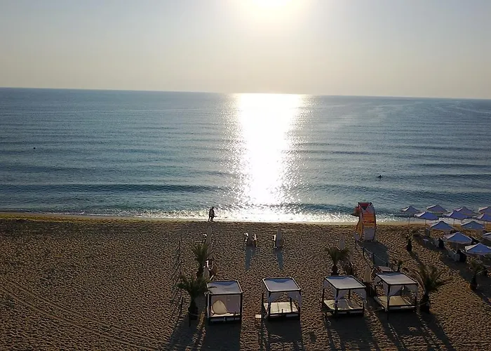 Exotica غولدن ساندز